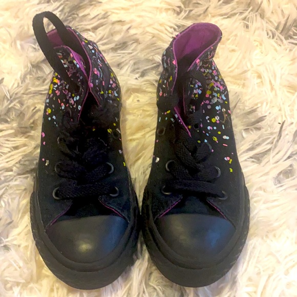 The shoes are in excellent conditions. - Picture 9 of 14